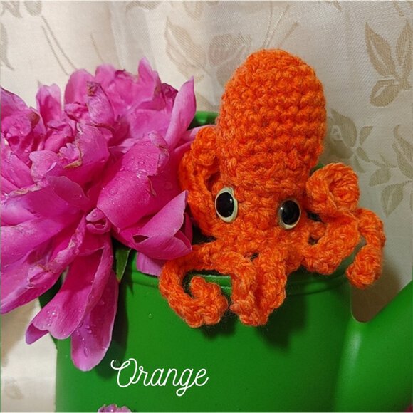 Hand Made Crocheted Mini Octopus Toy - Picture 4 of 12